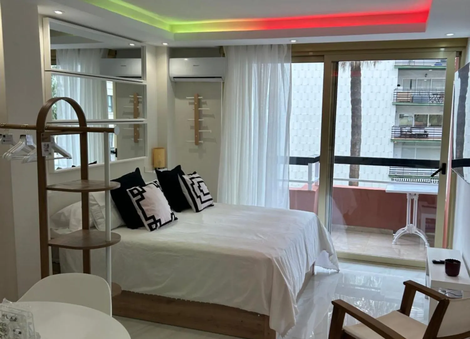 Junto Al Mar Apartman Marbella Spanyolország