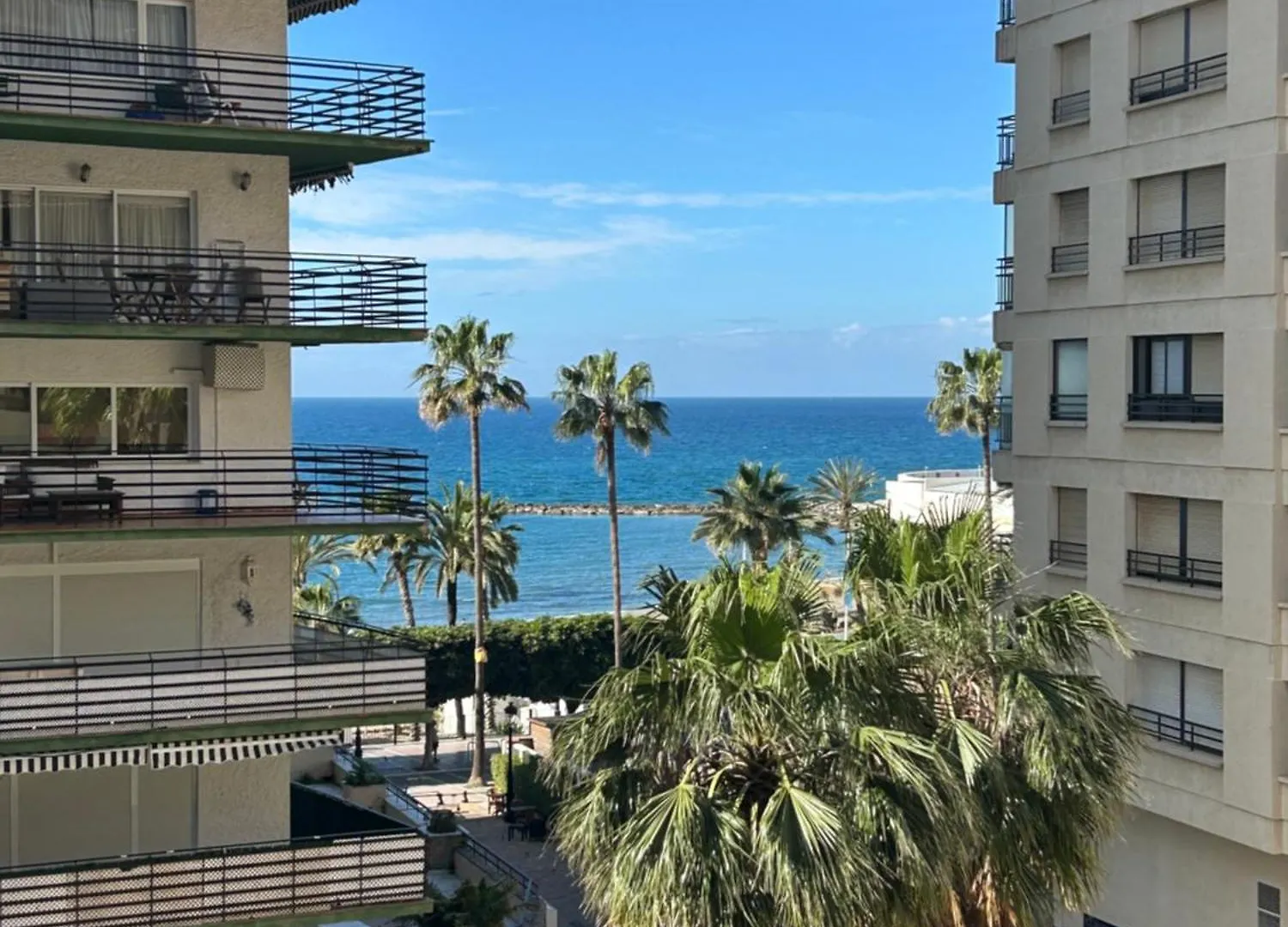 Junto Al Mar Apartman Marbella